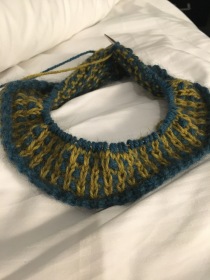 Hotel knitting